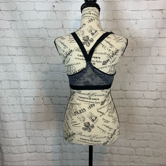 Victoria’s Secret Size Small Sports Bra Heathered Gray Racer Back - Picture 6 of 7